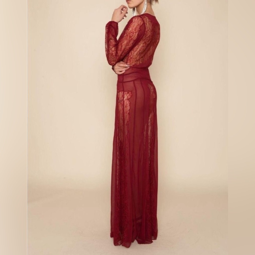 Stone Cold Fox Red Vermont Lacs Gown in burgundy size XS/S - Picture 3 of 10